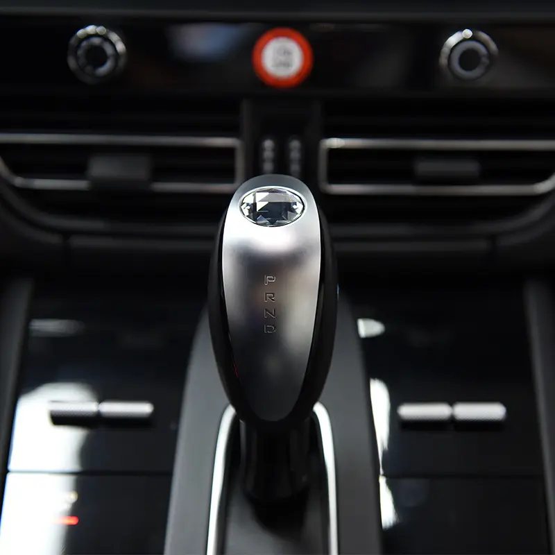 Porsche Crystal Gear Shift Knob for 718, Cayenne, Panamera and Macan - Image 4